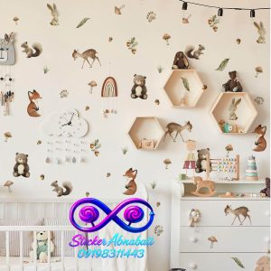 برچسب دیواری پترن حیوانات جنگلی با طراحی ملایم و مینیمال با رنگ های نود