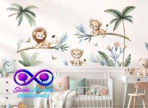 استیکر دیواری شیر کوچولو ها در کنار درخت با رنگ ملایم
