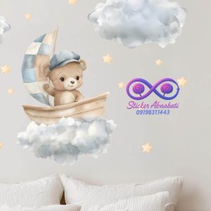 استیکر دیواری خرس فانتزی در قایق با ابر و ستاره برای اتاق کودک
